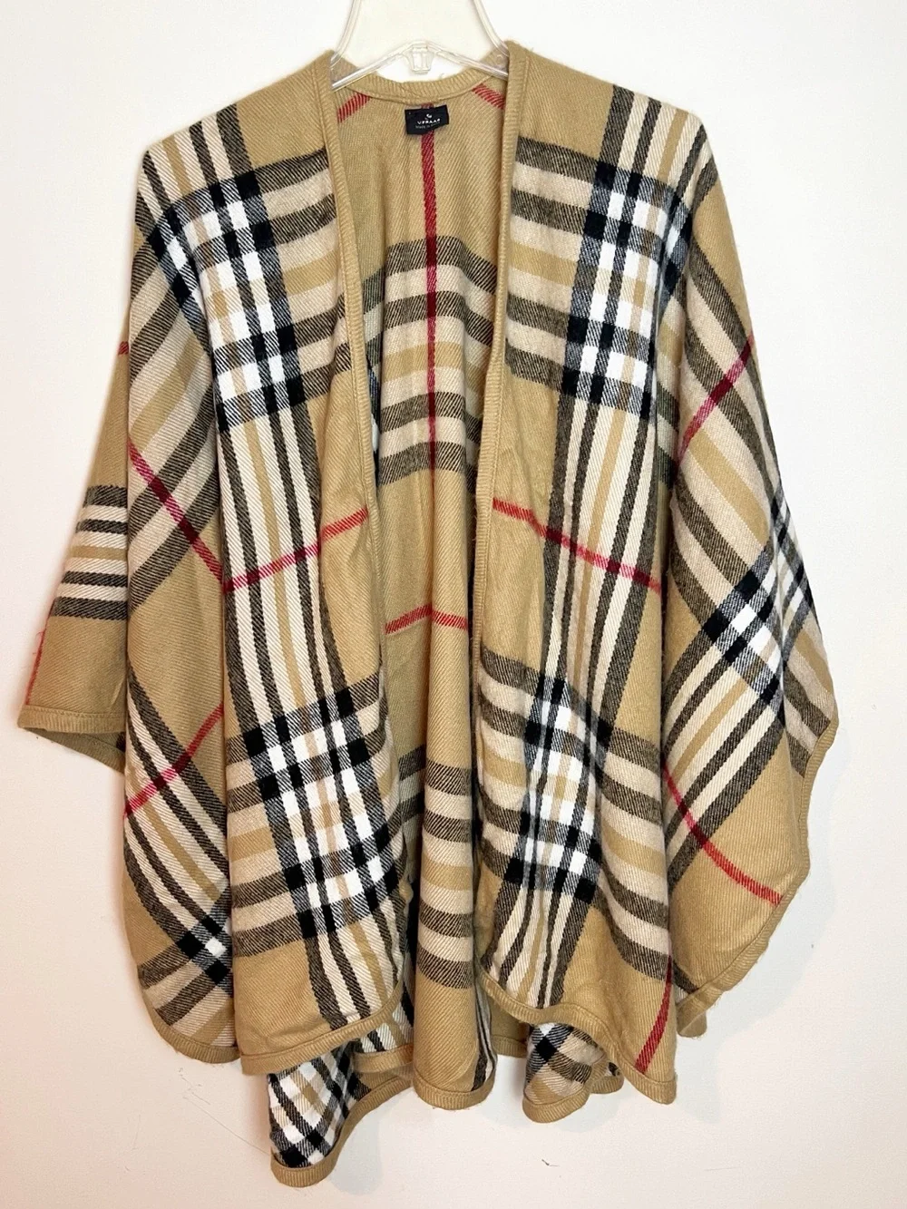 V. Fraas Plaid Shawl Blanket Cape Wrap Academia Preppy Office